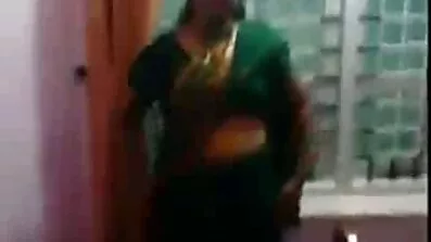 স্তনবৃন্ত ছিদ্র ট্যাক্সি নেকেড সেক্স ভিডিও ড্রাইভার সঙ্গে বেশ্যা গাড়ির ডান যৌন প্রস্তাব