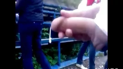 মেয়েটির চোখ বেঁধে রাখা হয়েছিল যাতে এক্স নেকেড ভিডিও সে দেখতে না পায় কার বাঁড়া চুষছে আর কার ভোদা ঝাঁকুনি দিচ্ছে।