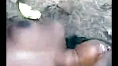 হয় রাক্ষস প্রতারিত, অথবা একটি রাশিয়ান 18 বছর বয়সী ছাত্র ছোট স্তন এবং একটি সেক্সি নেকেড ভিডিও খুব চঞ্চল কান্ট